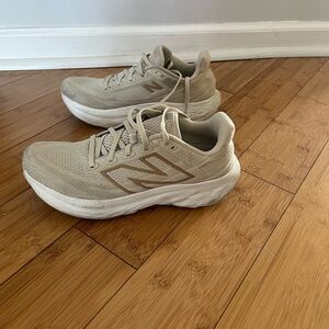 New Balance 1080 Women's Running Shoes